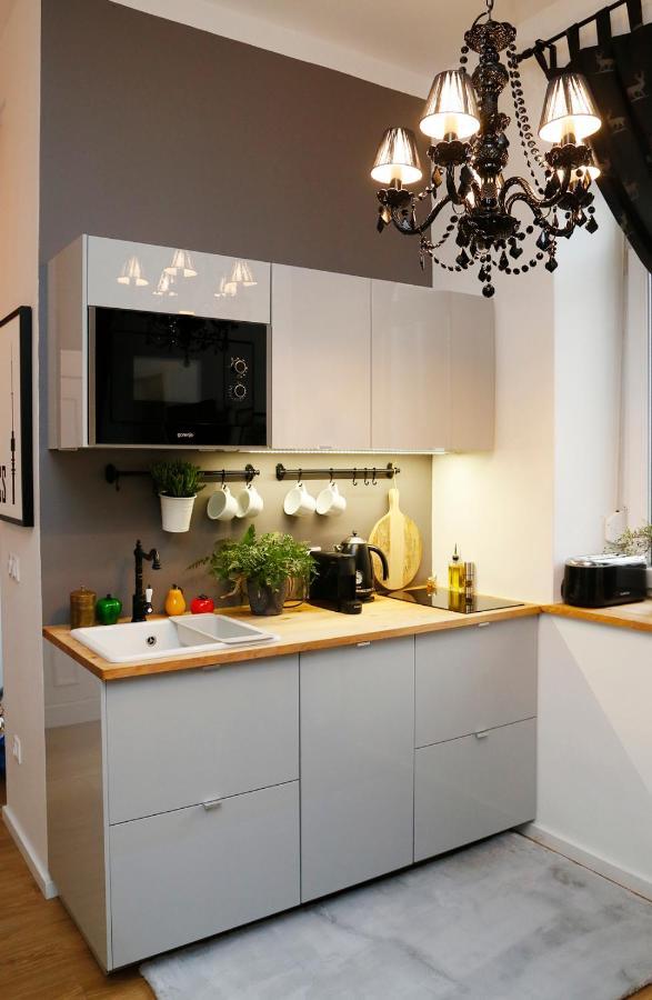 Mini Flat Apartman Печ Екстериор снимка
