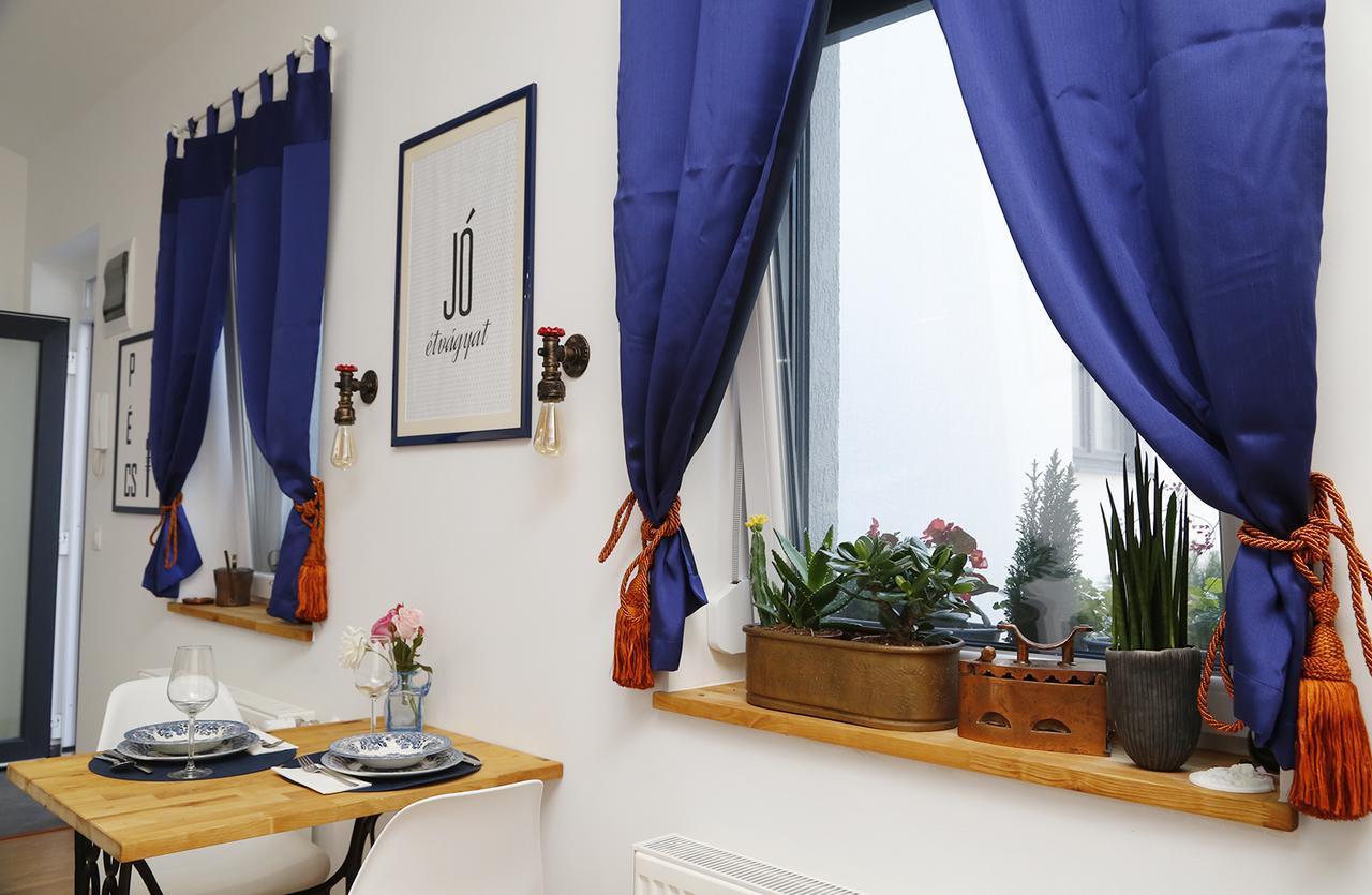 Mini Flat Apartman Печ Екстериор снимка